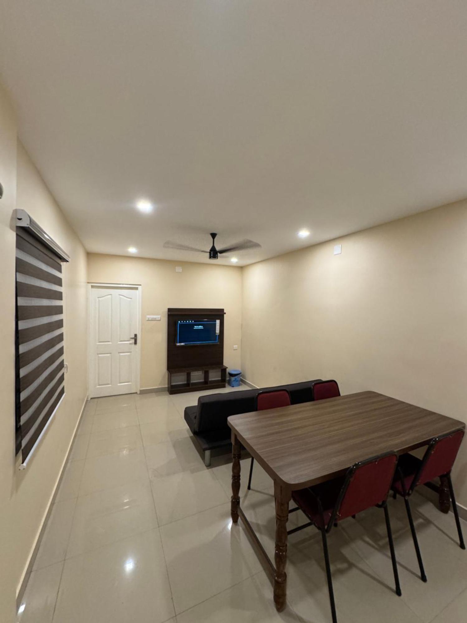 Heres Haut Residency Kochi Exterior photo